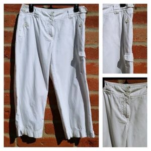 Cropped white cotton cropped pants